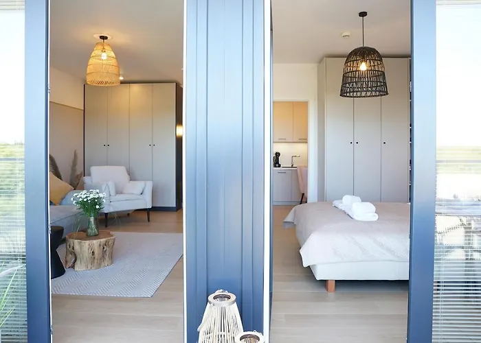 2homerent Aqua Polanki Apartment *