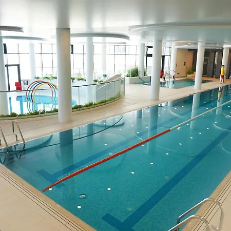2homerent Aqua Polanki Apartment